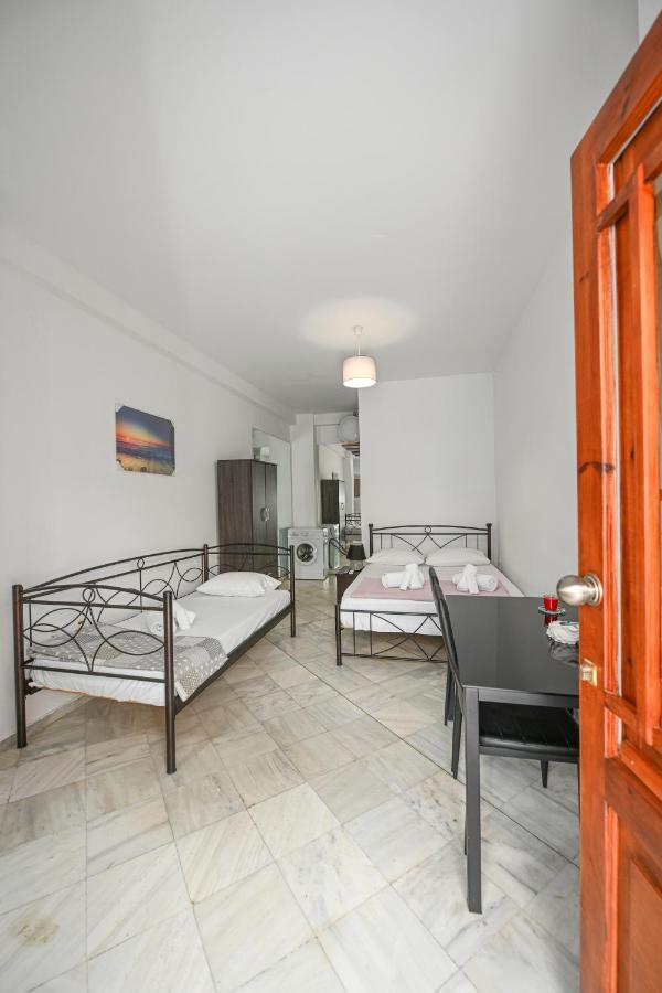 Studio Rene 3 Tinos Exterior photo