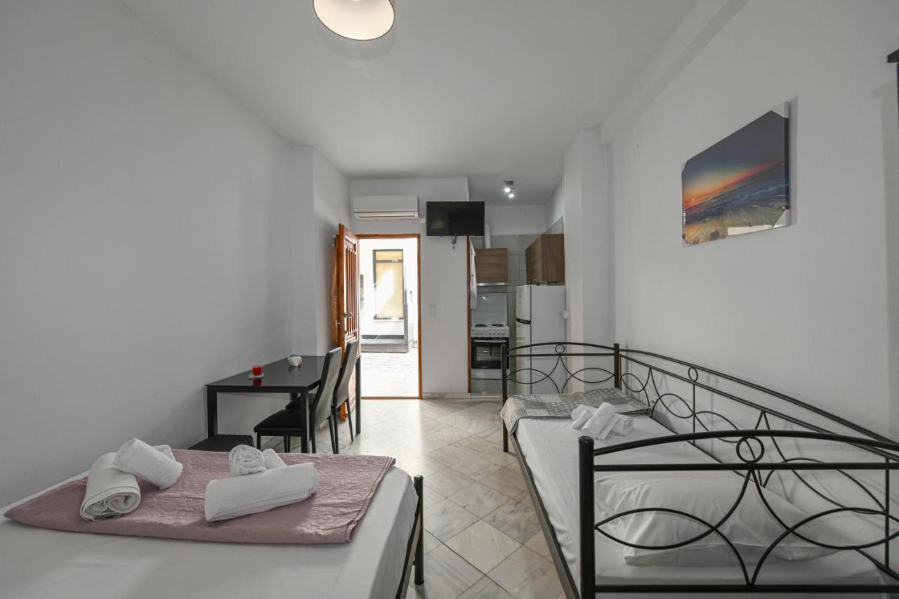 Studio Rene 3 Tinos Exterior photo